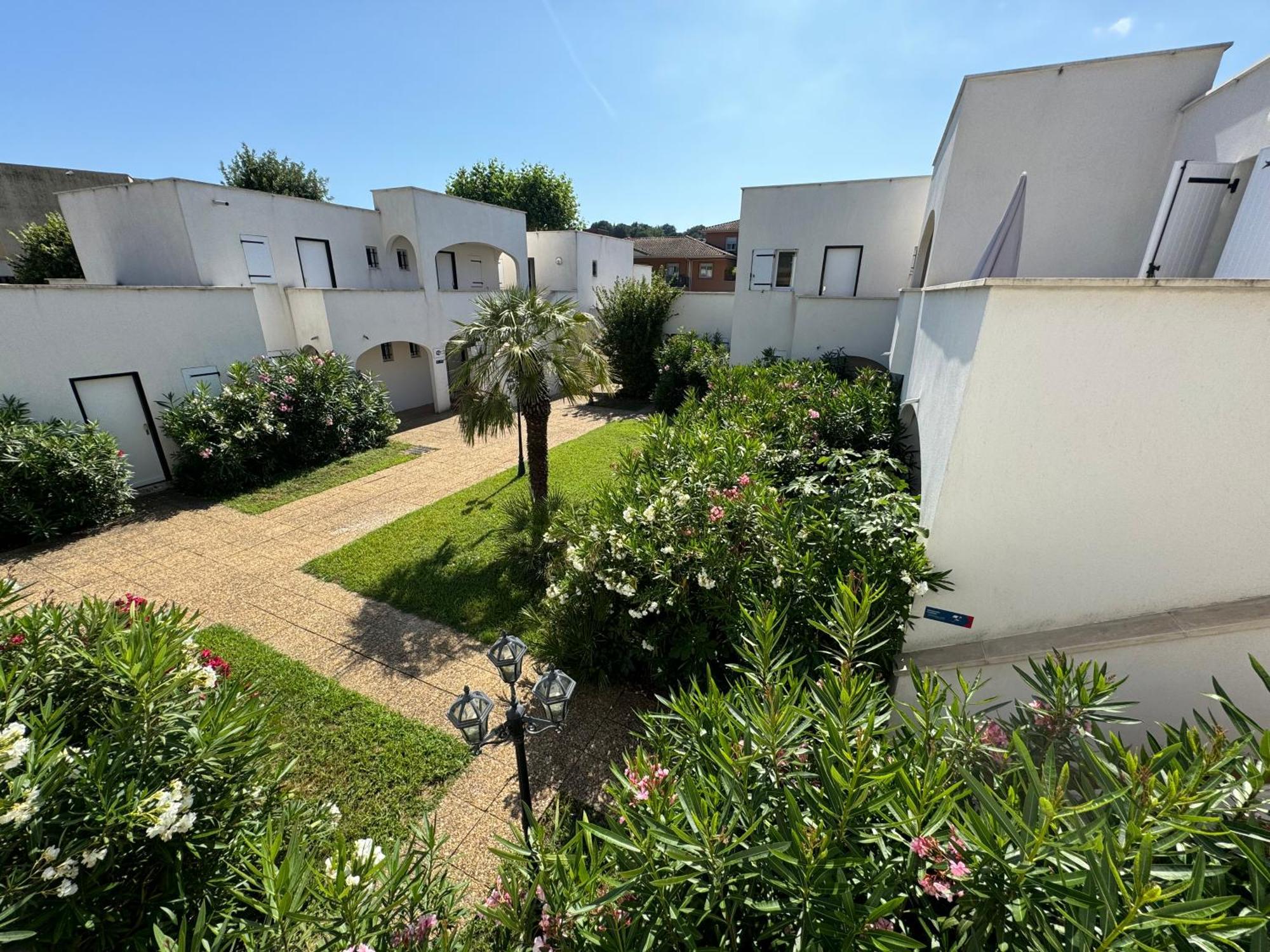 Beach Cannes Bungalows เลอกันเนต์ ภายนอก รูปภาพ