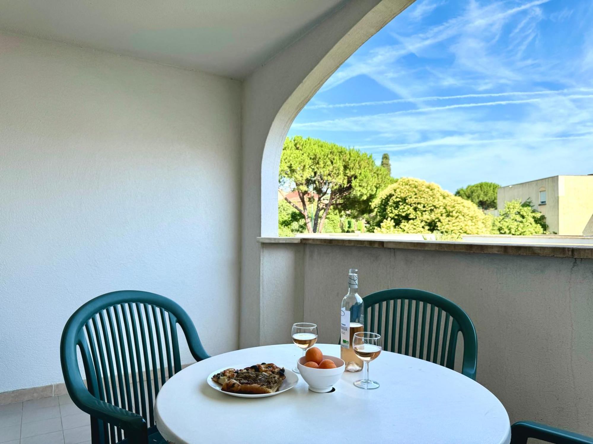 Beach Cannes Bungalows เลอกันเนต์ ภายนอก รูปภาพ