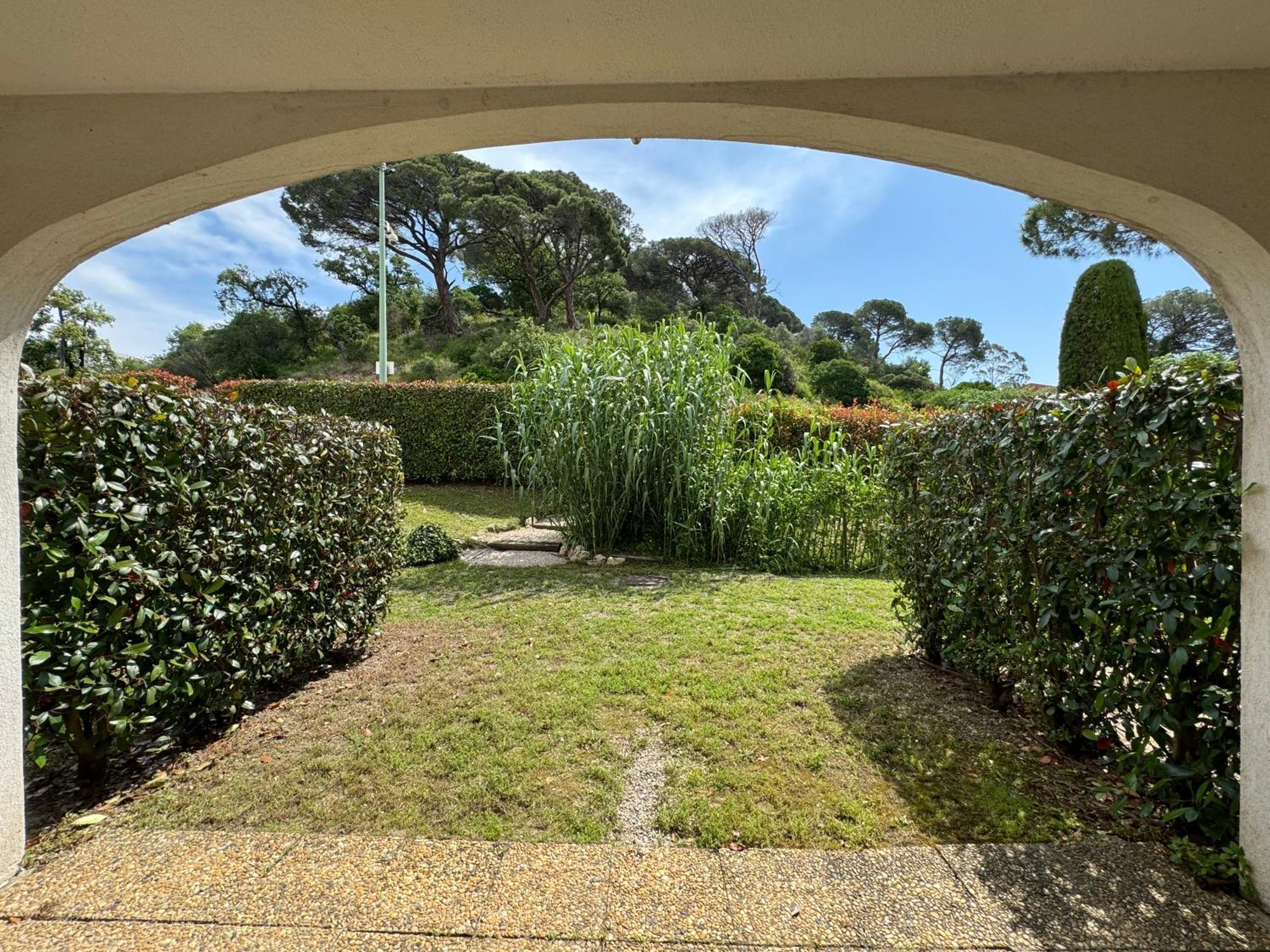 Beach Cannes Bungalows เลอกันเนต์ ห้อง รูปภาพ